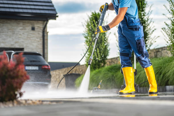 Best Affordable Pressure Washing  in Belmont, WI